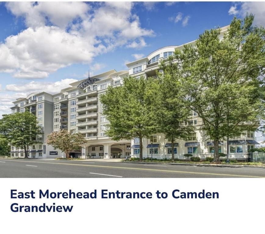 Spacious 2 Bedroom 2 Bathroom Apartment With Balcony In Uptown Charlotte! City Views & Free Parking! エクステリア 写真