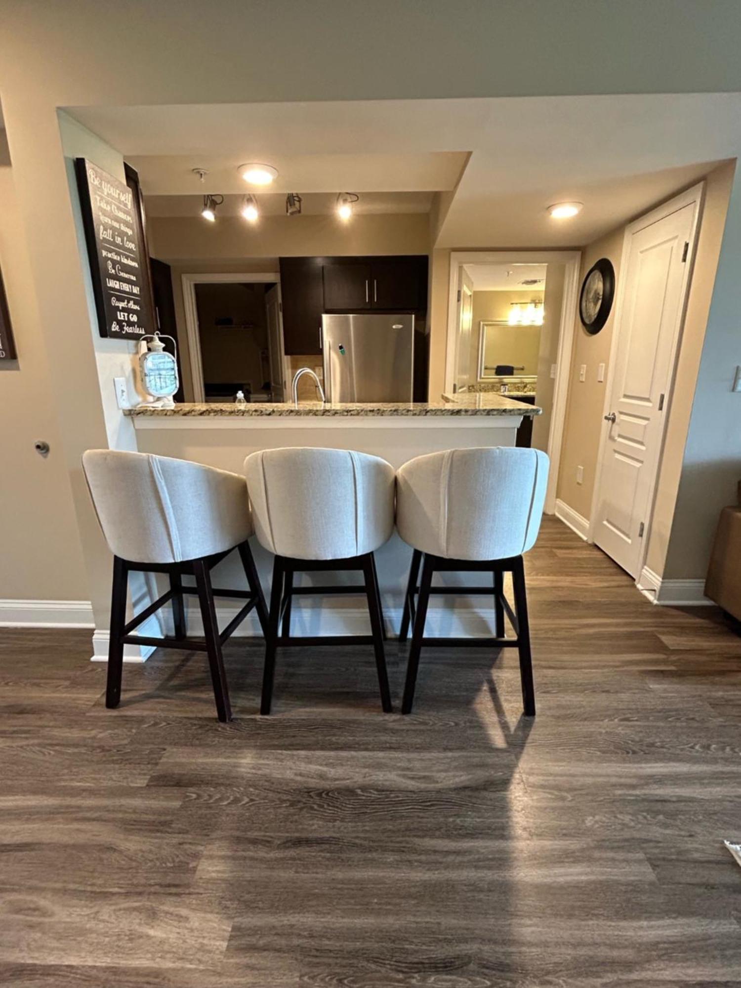 Spacious 2 Bedroom 2 Bathroom Apartment With Balcony In Uptown Charlotte! City Views & Free Parking! エクステリア 写真